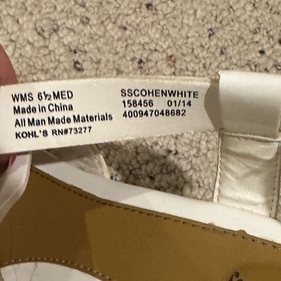 White Sandals size 6.5 - Picture 5 of 5